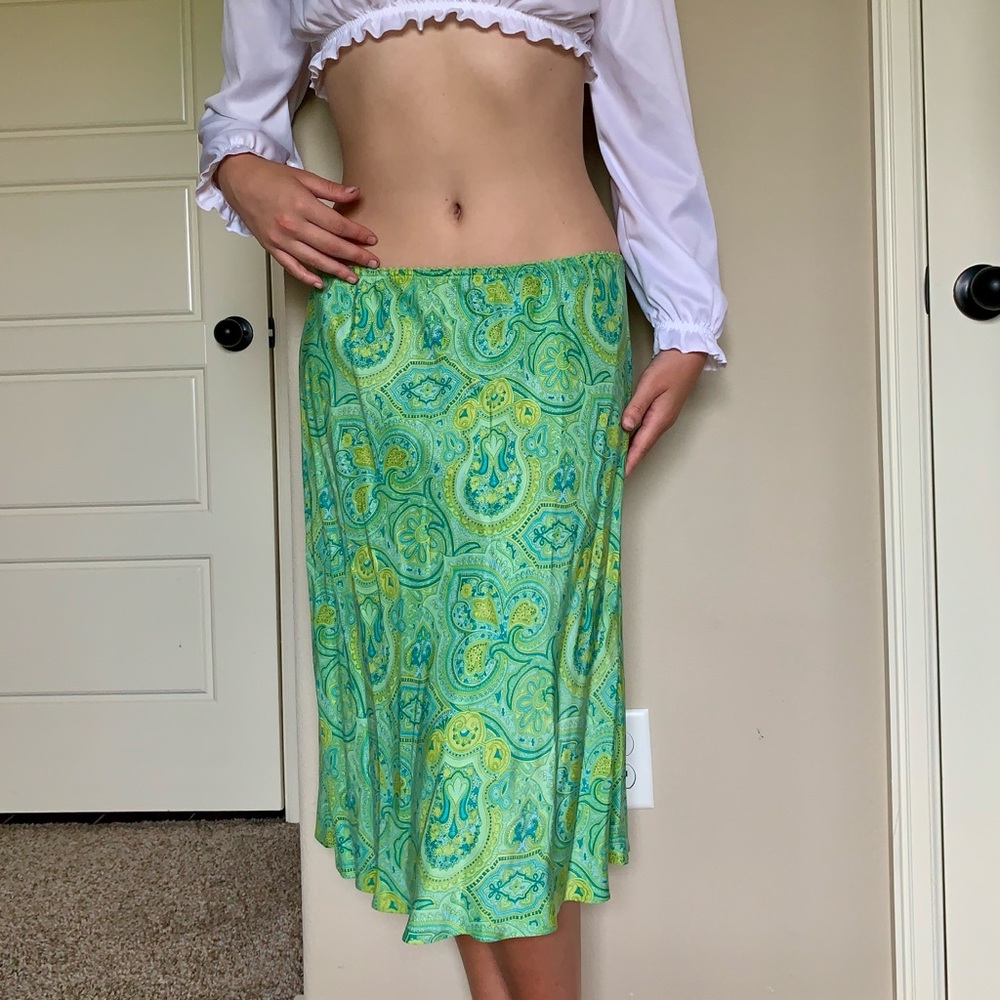 VTG Y2K Green Paisley Print Silk Midi Slip Skirt
